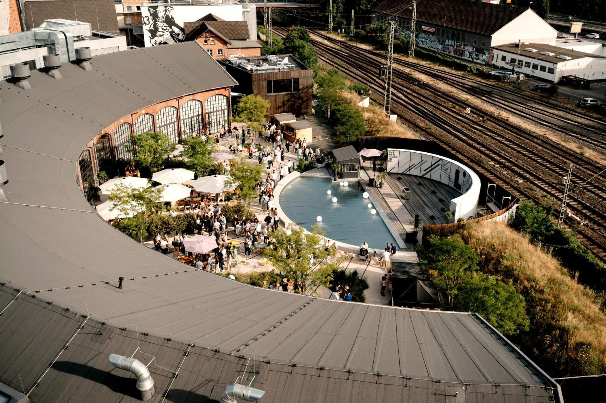 Noxx Hotel Marburg Exterior foto